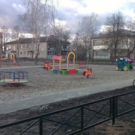 Детская площадка сп Ганусовское д Панино 2015 г.rar